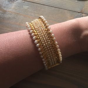 Pearl bracelet